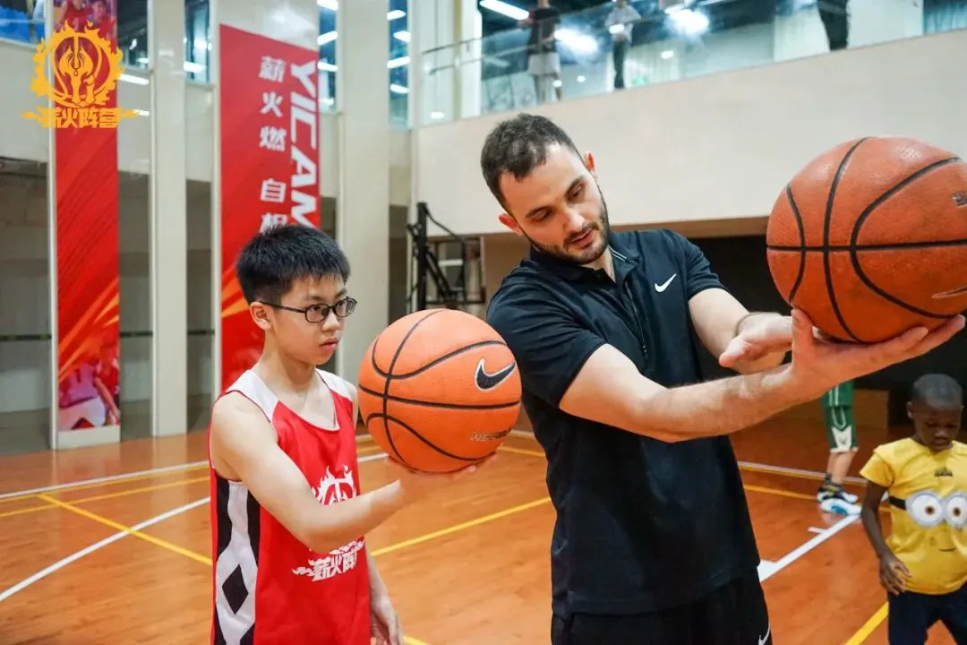 篮球训练课内容安排怎么写_2